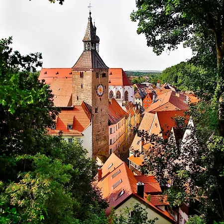 Ξενοδοχείο Endhart 3*