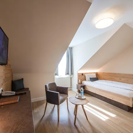 Ξενοδοχείο Endhart