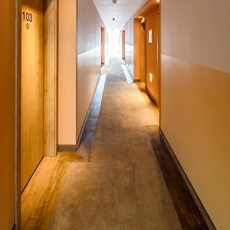 Endhart Ξενοδοχείο 3*