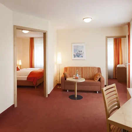 恩德哈特兰德酒店 酒店