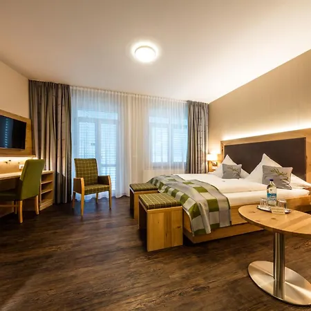 恩德哈特兰德酒店 酒店 3*