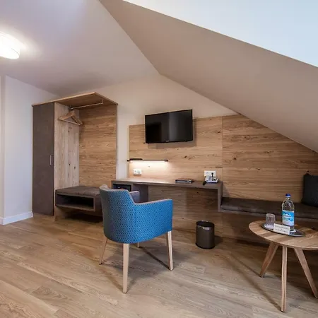 恩德哈特兰德酒店